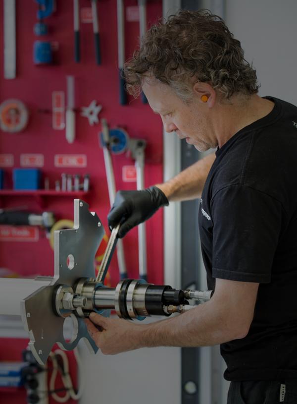 C-Quip composite technician at work